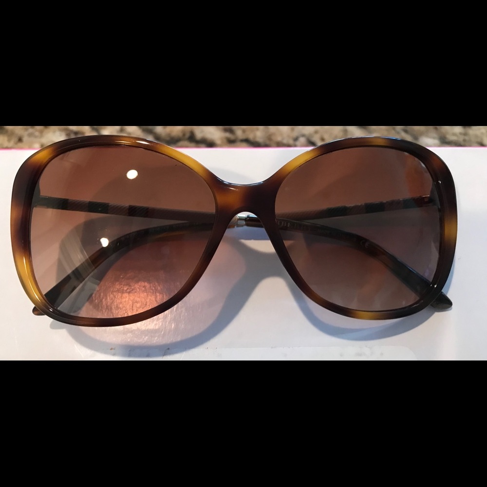 Burberry Sunglasses